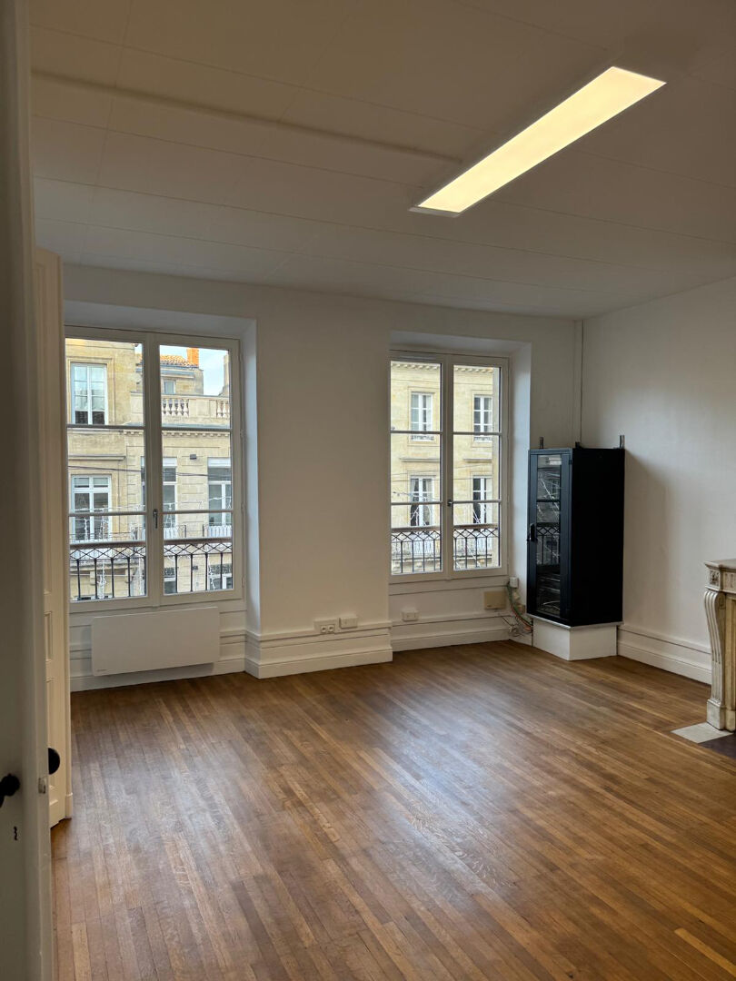 Photo Bureaux à louer BORDEAUX image 1/6