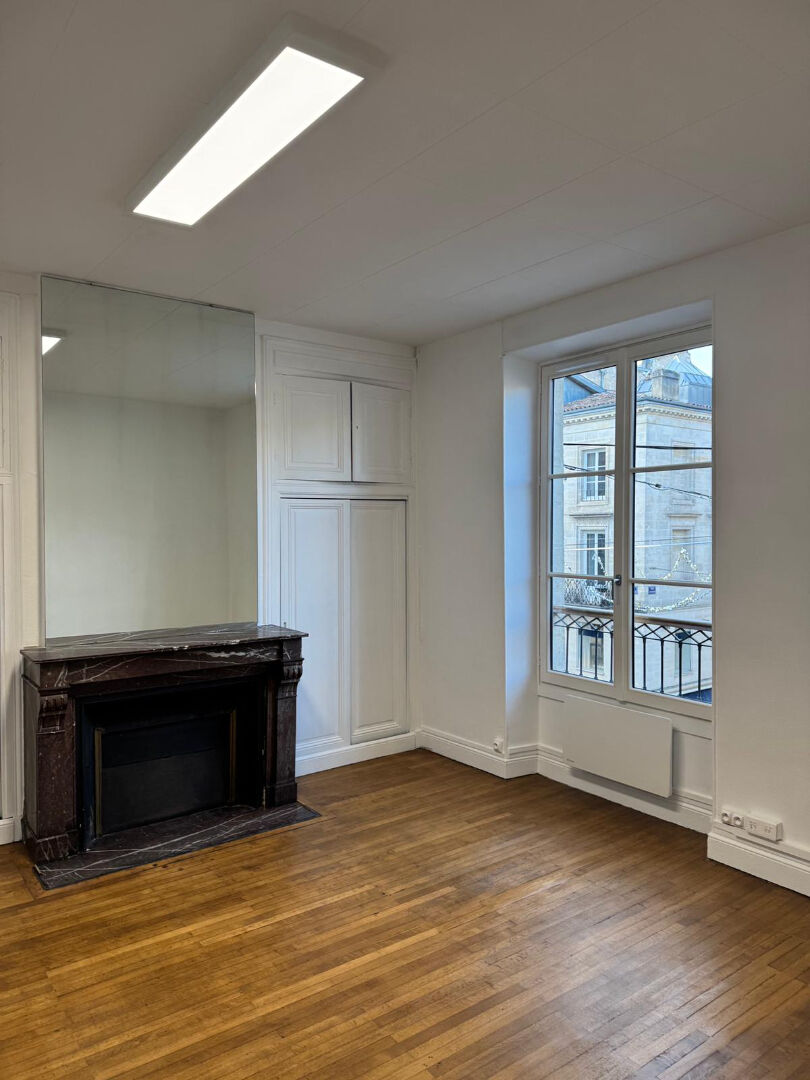 Photo Bureaux à louer BORDEAUX image 2/6