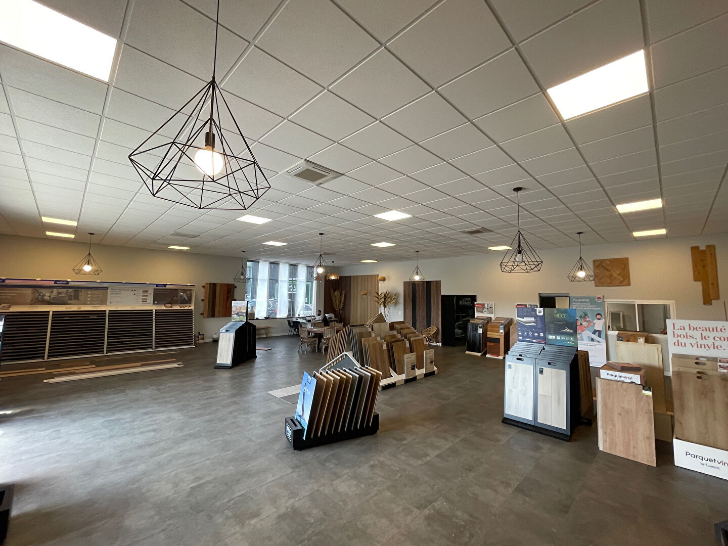 Photo Local commercial à louer LIBOURNE image 5/6