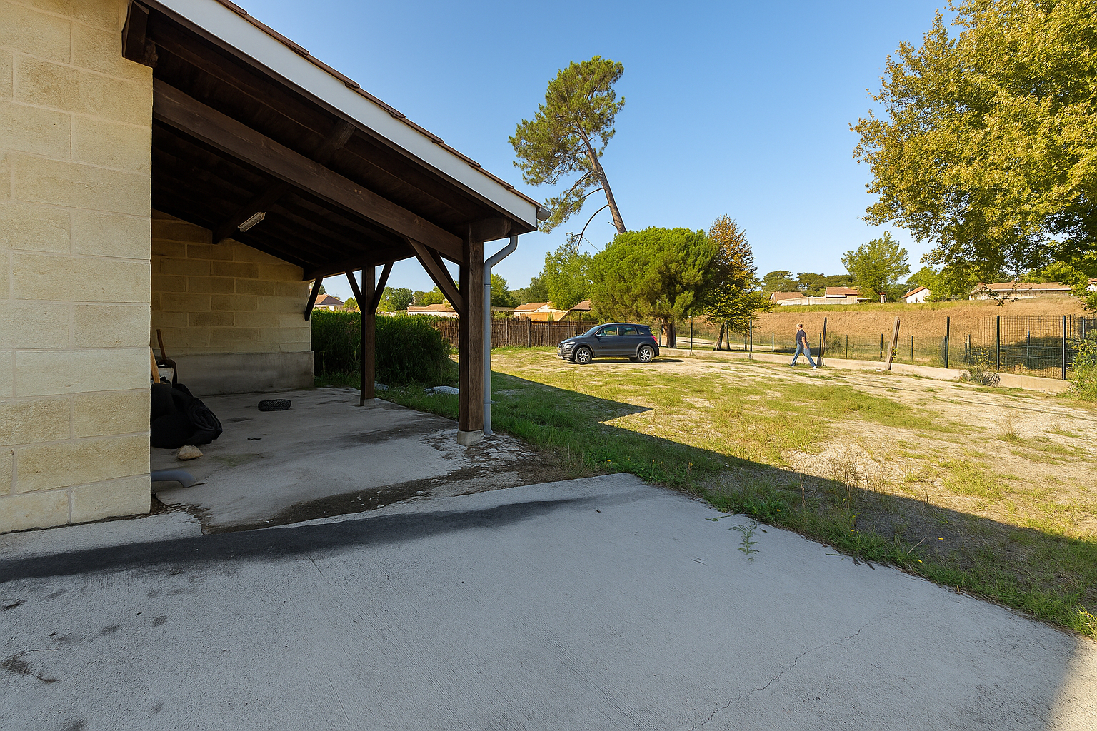 Photo Entrepôt à louer AMBARES ET LAGRAVE image 5/6