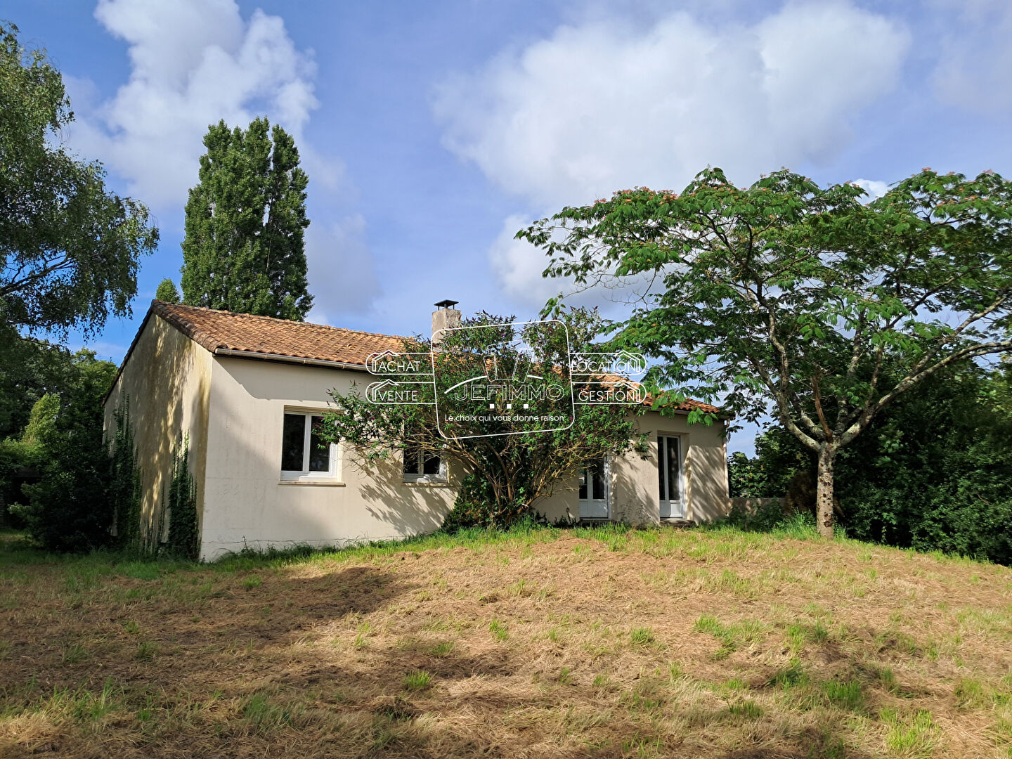 Maison + dépendances Mauves Sur Loire 5 pièce(s)
