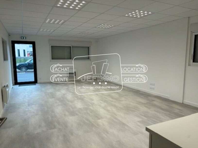 Photo LOCAL  D'ACTIVITE NEUF 279 m² image 2/5