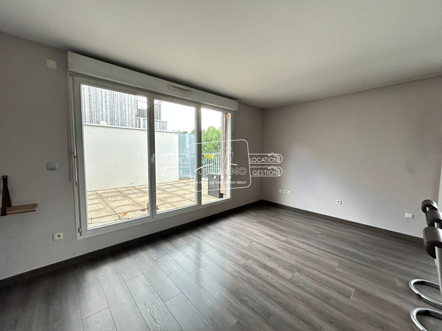 Photo NOUVEAUTE  CHEZ JEFIMMO : APPARTEMENT T3 A VENDRE ! image 3/4