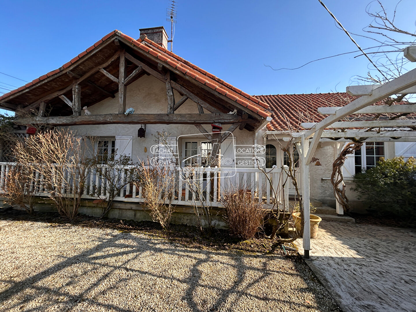 Photo Maison Saint Julien De Concelles 8 pièce(s) 195.95 m2 image 1/6