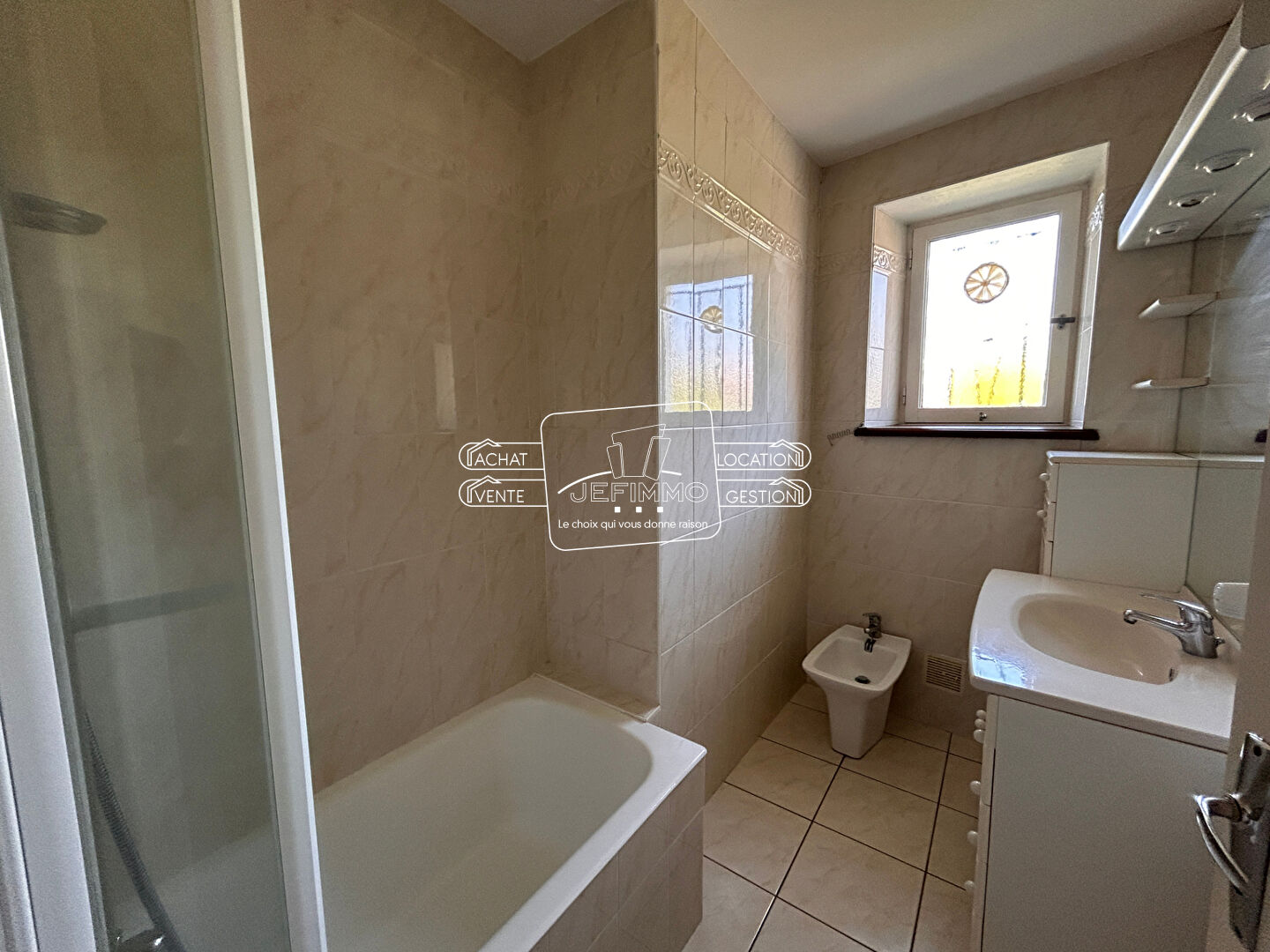 Photo Maison Saint Julien De Concelles 5 pièce(s) 85.15 m2 image 4/5