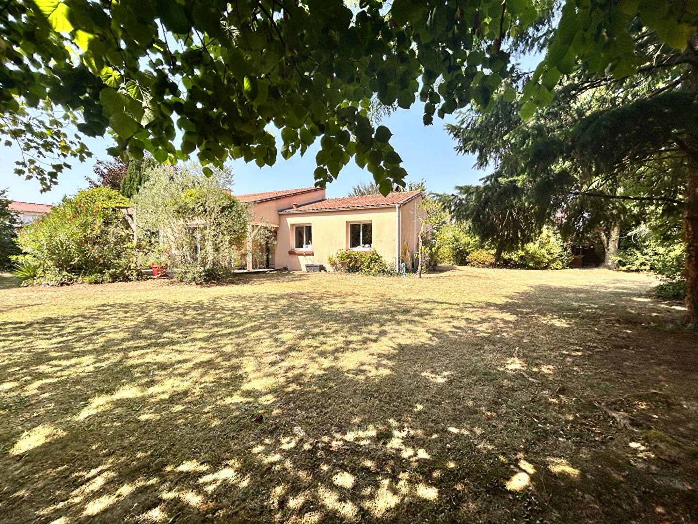 Photo Maison Saint Julien De Concelles 6 pièce(s) 131.97 m2 image 1/6