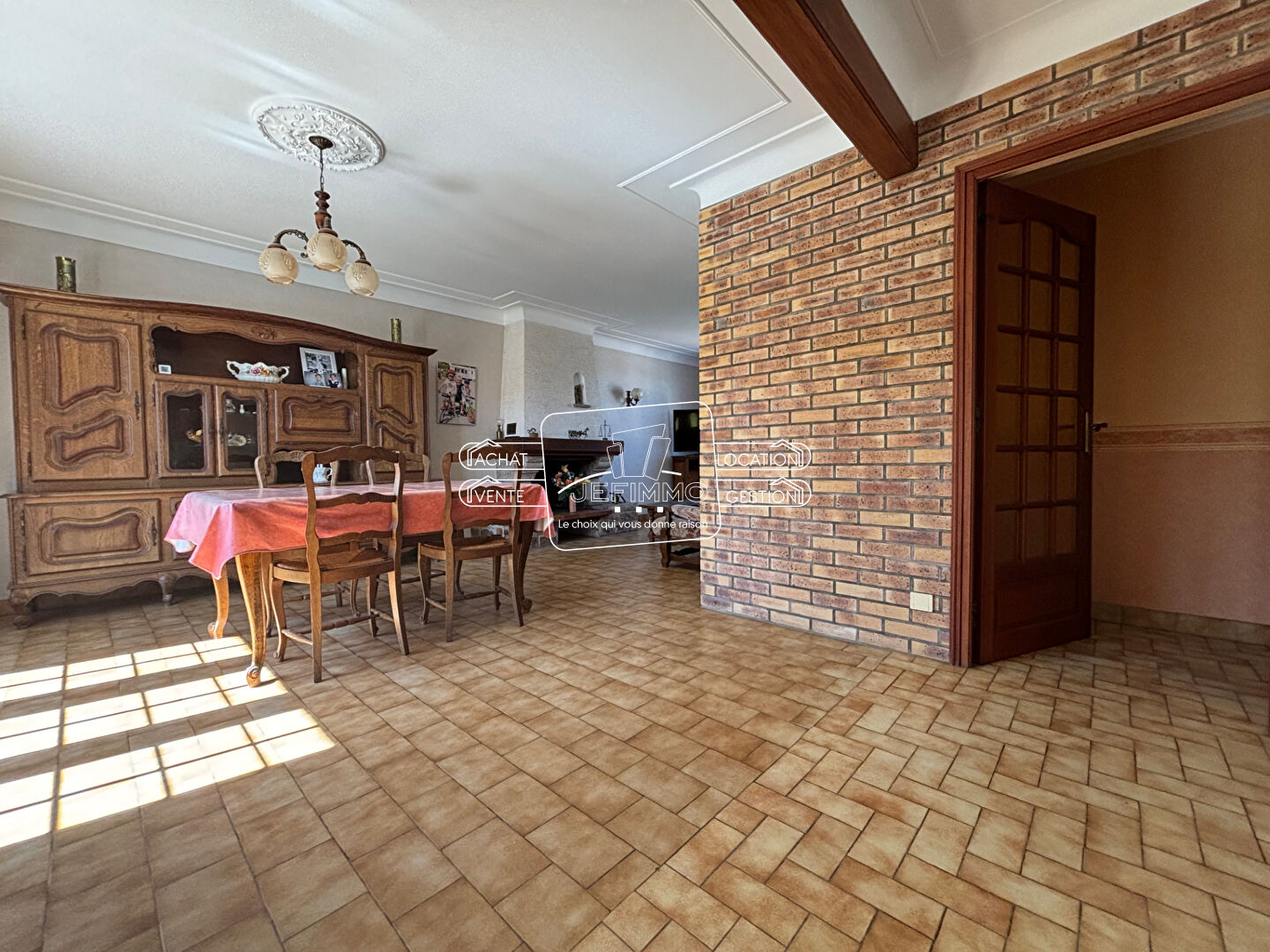 Photo Maison proche du bourg de 6 pièce(s) 110 m2 image 4/6