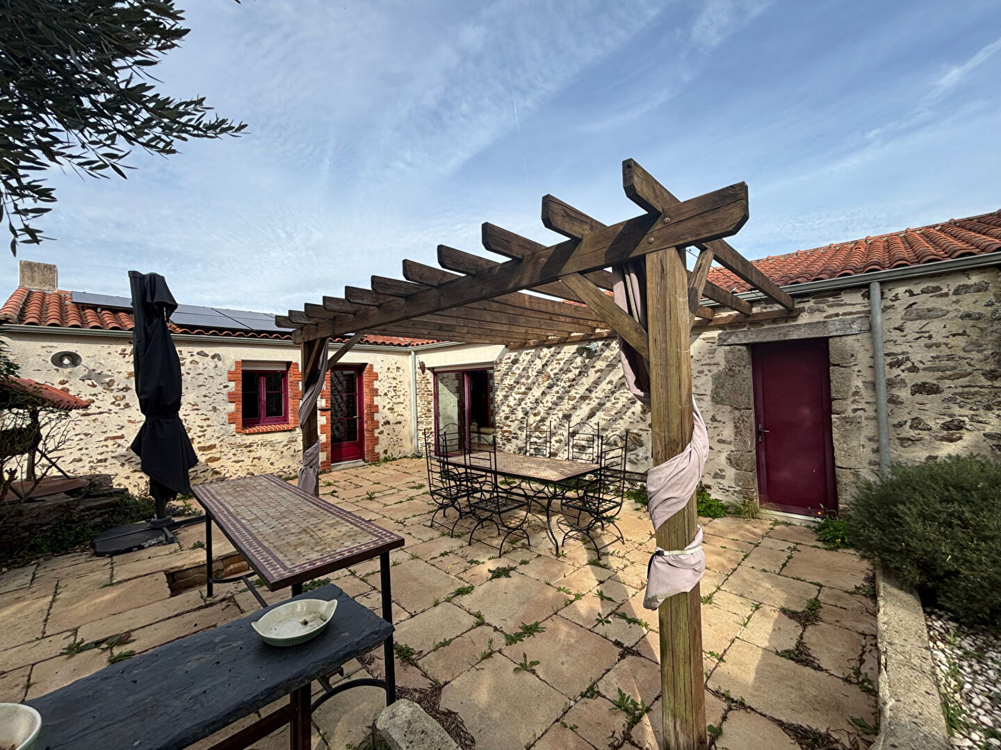 Maison Le Loroux Bottereau 6 pièce(s) 203 m2