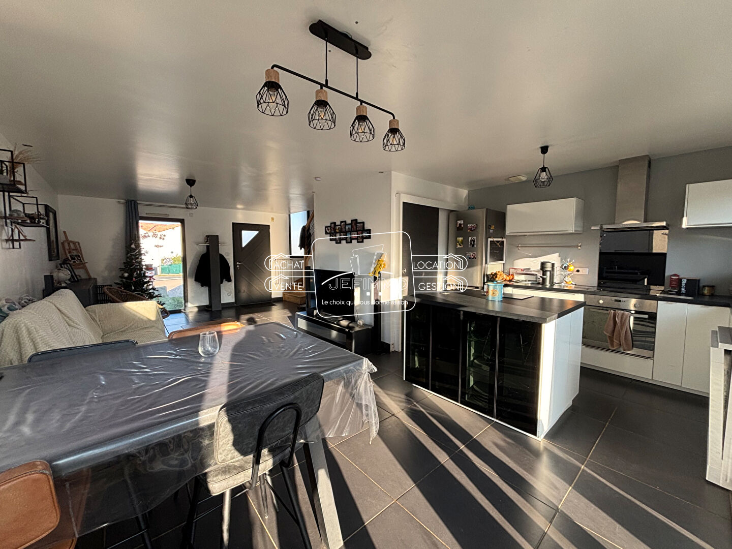 Maison Divatte Sur Loire 5 pièce(s) 85.2 m2