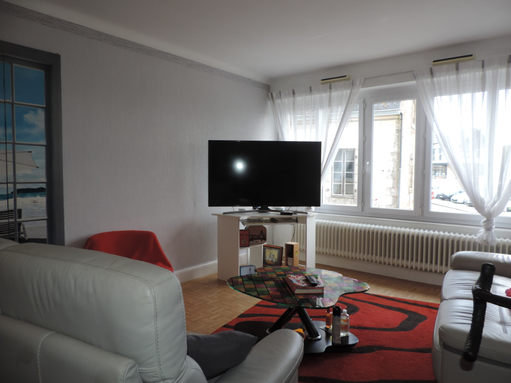 https://media.immo-facile.com/office/lemaire-immobilier/catalog/images/pr_p/1/7/1/2/8/0/6/4/17128064e.jpg?DATEMAJ=15/03/2025-18:54:16