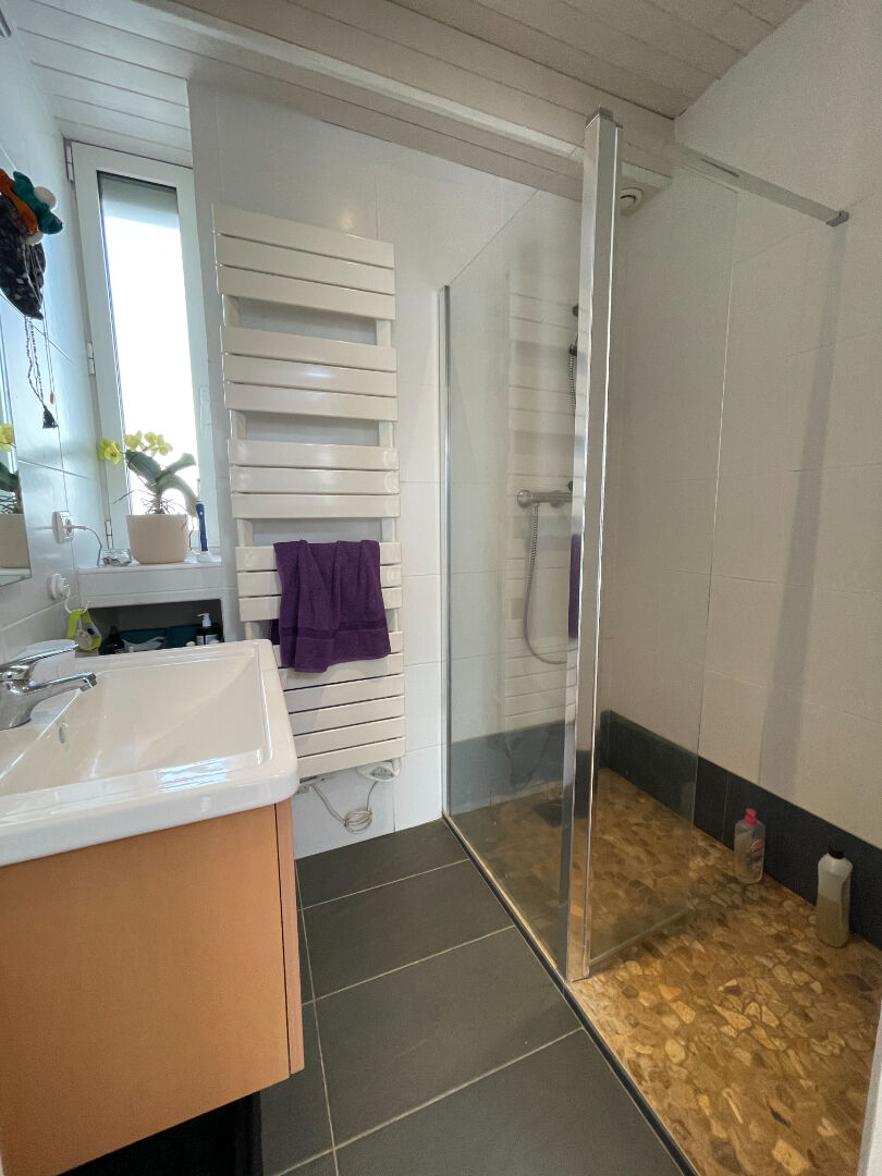 https://media.immo-facile.com/office/lemaire-immobilier/catalog/images/pr_p/2/9/5/7/8/8/4/2957884j.jpg?DATEMAJ=10/09/2025-15:55:22