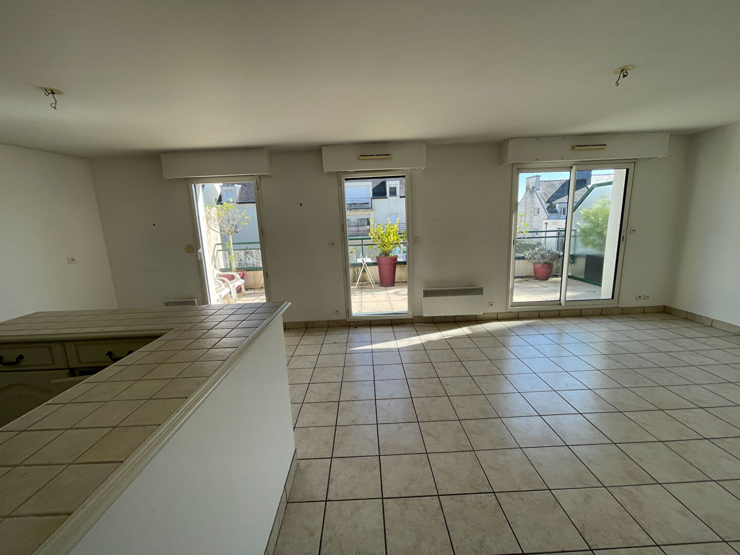 https://media.immo-facile.com/office/lemaire-immobilier/catalog/images/pr_p/3/0/2/4/9/6/6/3/30249663d.jpg?DATEMAJ=13/10/2025-16:24:08