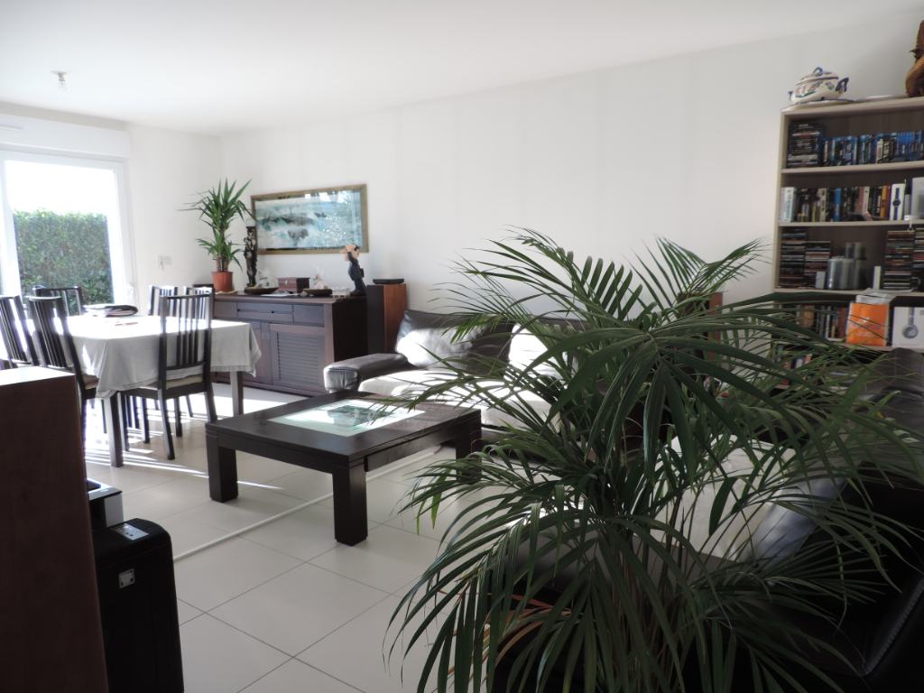 https://media.immo-facile.com/office/lemaire-immobilier/catalog/images/pr_p/3/5/3/2/0/2/5/8/35320258c.jpg?DATEMAJ=15/03/2025-19:11:11