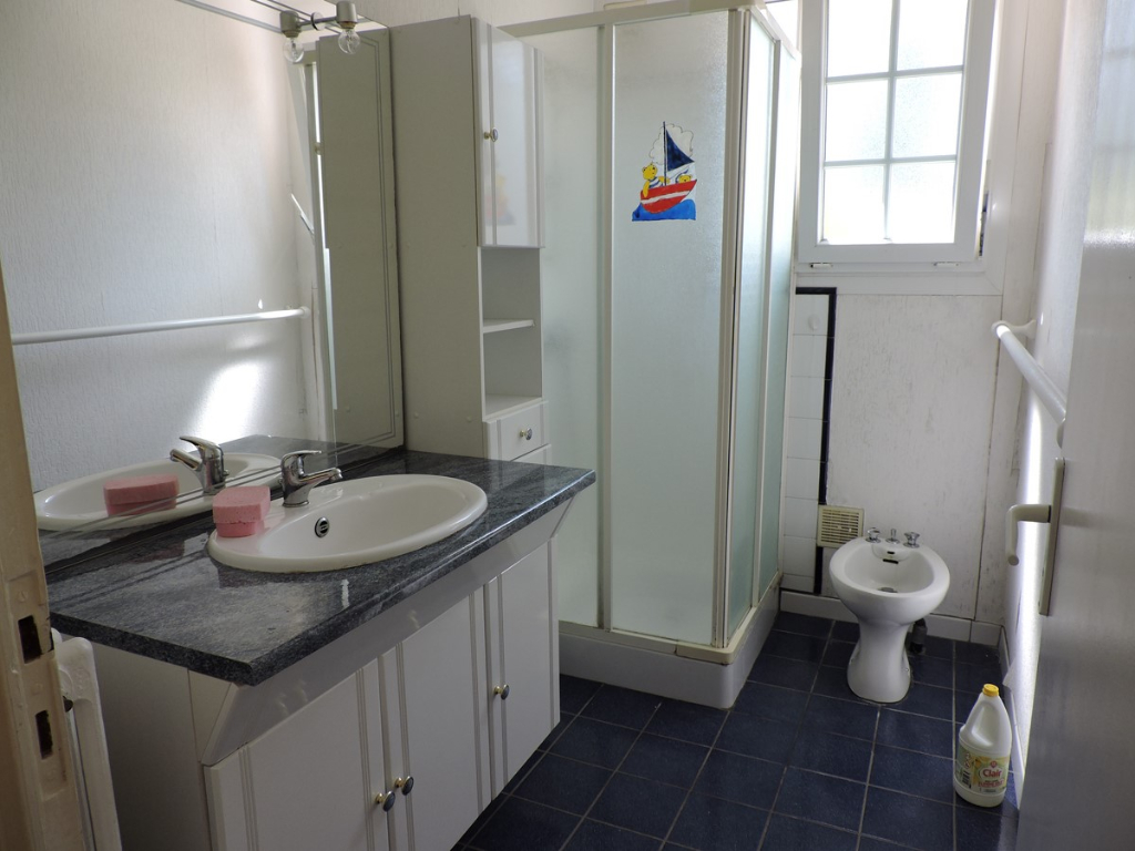 https://media.immo-facile.com/office/lemaire-immobilier/catalog/images/pr_p/3/8/0/6/2/8/8/7/38062887i.jpg?DATEMAJ=15/03/2025-19:19:36