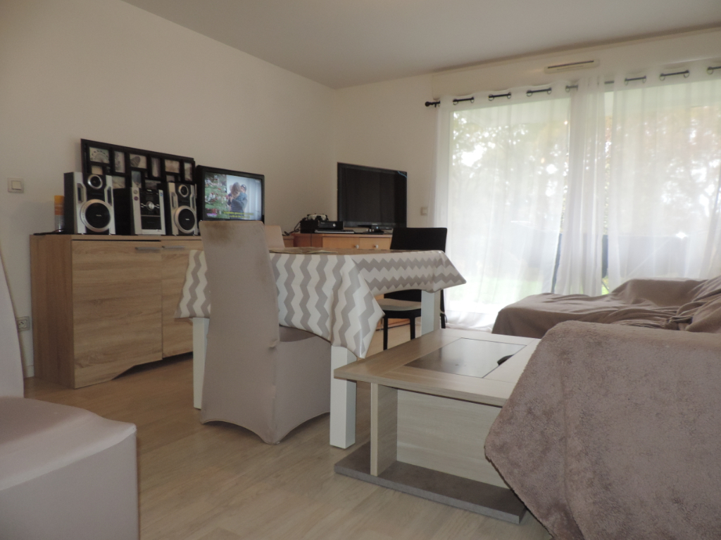https://media.immo-facile.com/office/lemaire-immobilier/catalog/images/pr_p/4/2/1/5/9/4/4/4/42159444b.jpg?DATEMAJ=15/03/2025-18:49:26