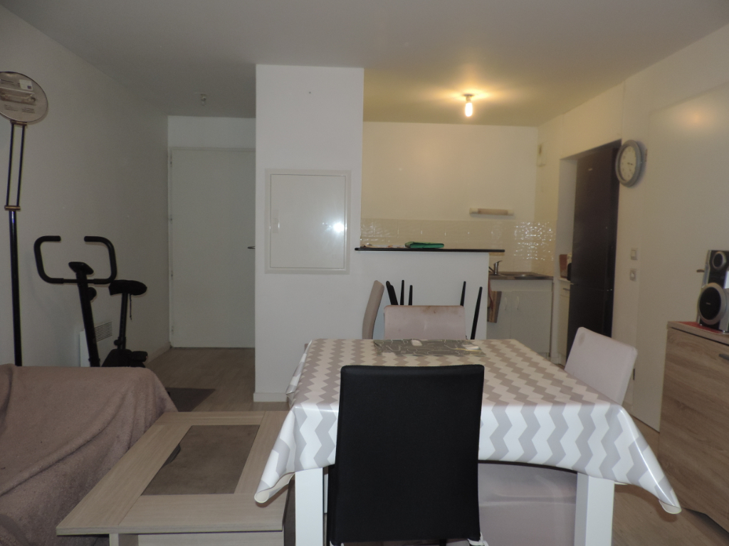 https://media.immo-facile.com/office/lemaire-immobilier/catalog/images/pr_p/4/2/1/5/9/4/4/4/42159444c.jpg?DATEMAJ=15/03/2025-18:49:26