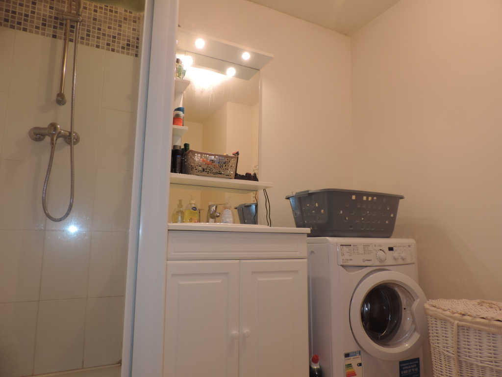 https://media.immo-facile.com/office/lemaire-immobilier/catalog/images/pr_p/4/2/1/5/9/4/4/4/42159444f.jpg?DATEMAJ=15/03/2025-18:49:27