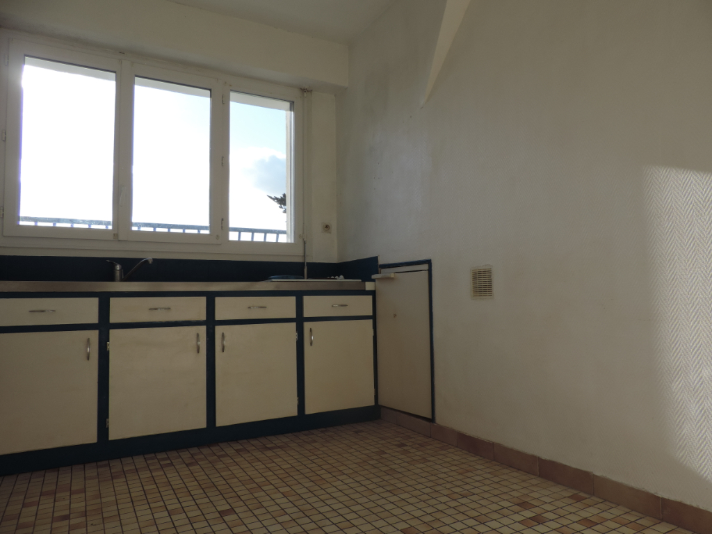 https://media.immo-facile.com/office/lemaire-immobilier/catalog/images/pr_p/4/3/9/2/5/4/7/4/43925474c.jpg?DATEMAJ=15/03/2025-19:42:04