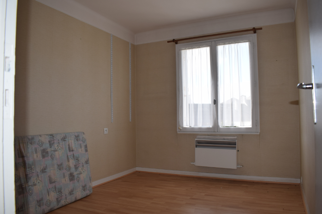 https://media.immo-facile.com/office/lemaire-immobilier/catalog/images/pr_p/4/3/9/7/7/2/1/3/43977213k.jpg?DATEMAJ=15/03/2025-20:37:10
