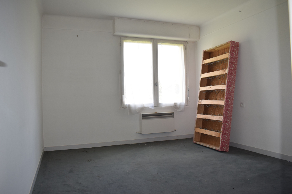 https://media.immo-facile.com/office/lemaire-immobilier/catalog/images/pr_p/4/3/9/7/7/2/1/3/43977213m.jpg?DATEMAJ=15/03/2025-20:37:10