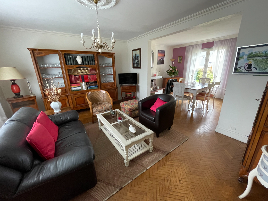 https://media.immo-facile.com/office/lemaire-immobilier/catalog/images/pr_p/4/7/8/6/2/7/0/9/47862709b.jpg?DATEMAJ=15/03/2025-20:51:22