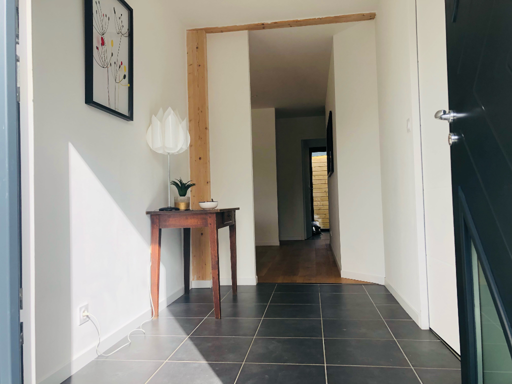 https://media.immo-facile.com/office/lemaire-immobilier/catalog/images/pr_p/4/9/0/7/0/0/3/5/49070035o.jpg?DATEMAJ=15/03/2025-19:41:30