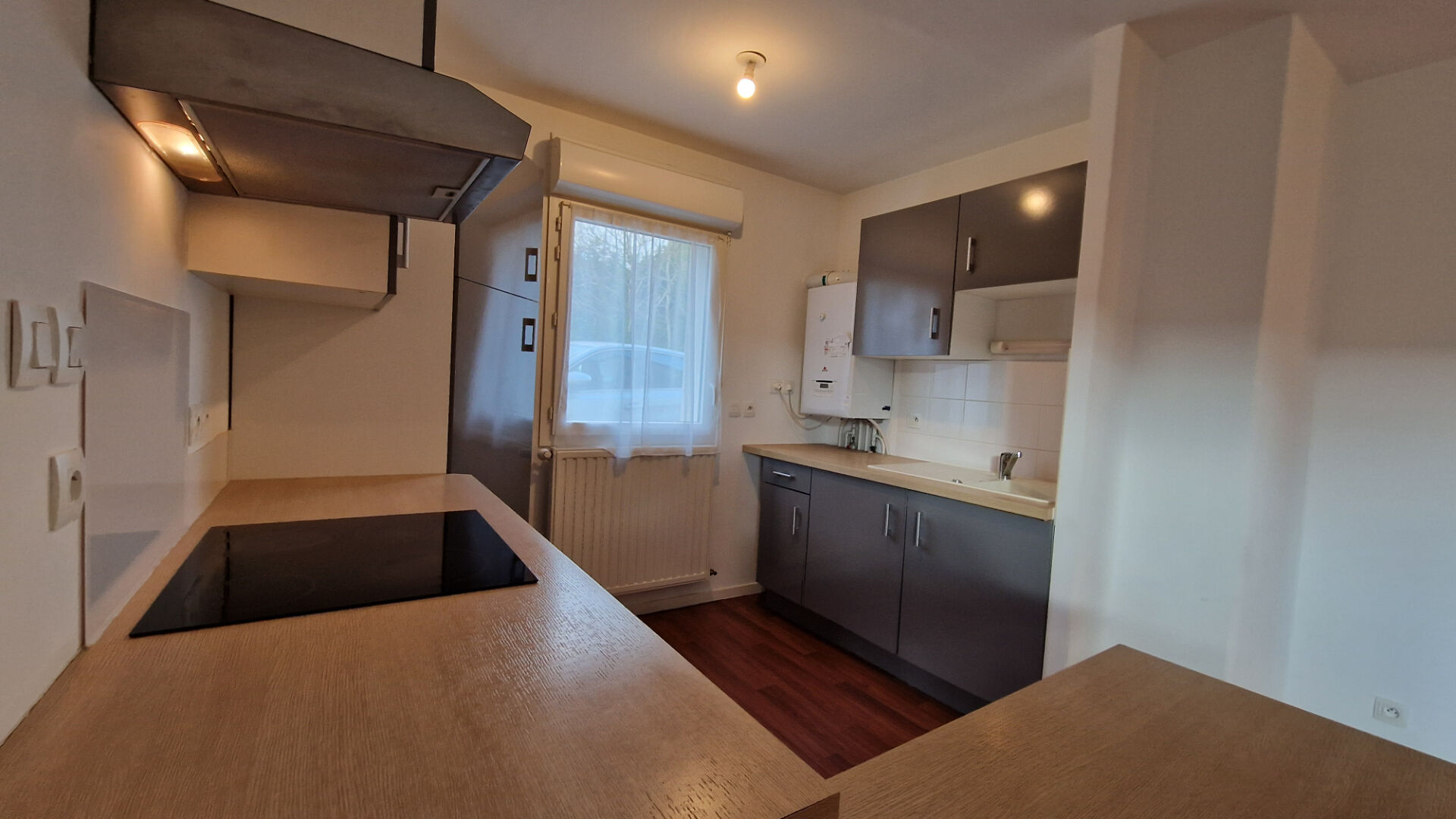 https://media.immo-facile.com/office/lemaire-immobilier/catalog/images/pr_p/5/4/9/2/3/2/4/5/54923245g.jpg?DATEMAJ=15/03/2025-20:37:03