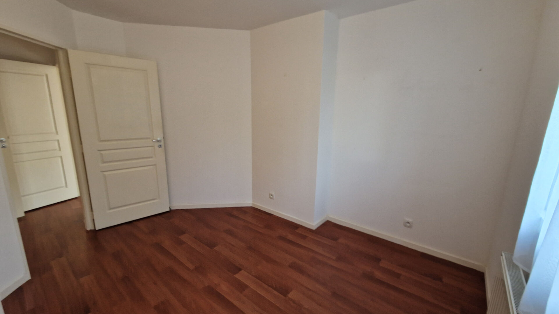 https://media.immo-facile.com/office/lemaire-immobilier/catalog/images/pr_p/5/4/9/2/3/2/4/5/54923245j.jpg?DATEMAJ=15/03/2025-20:37:05