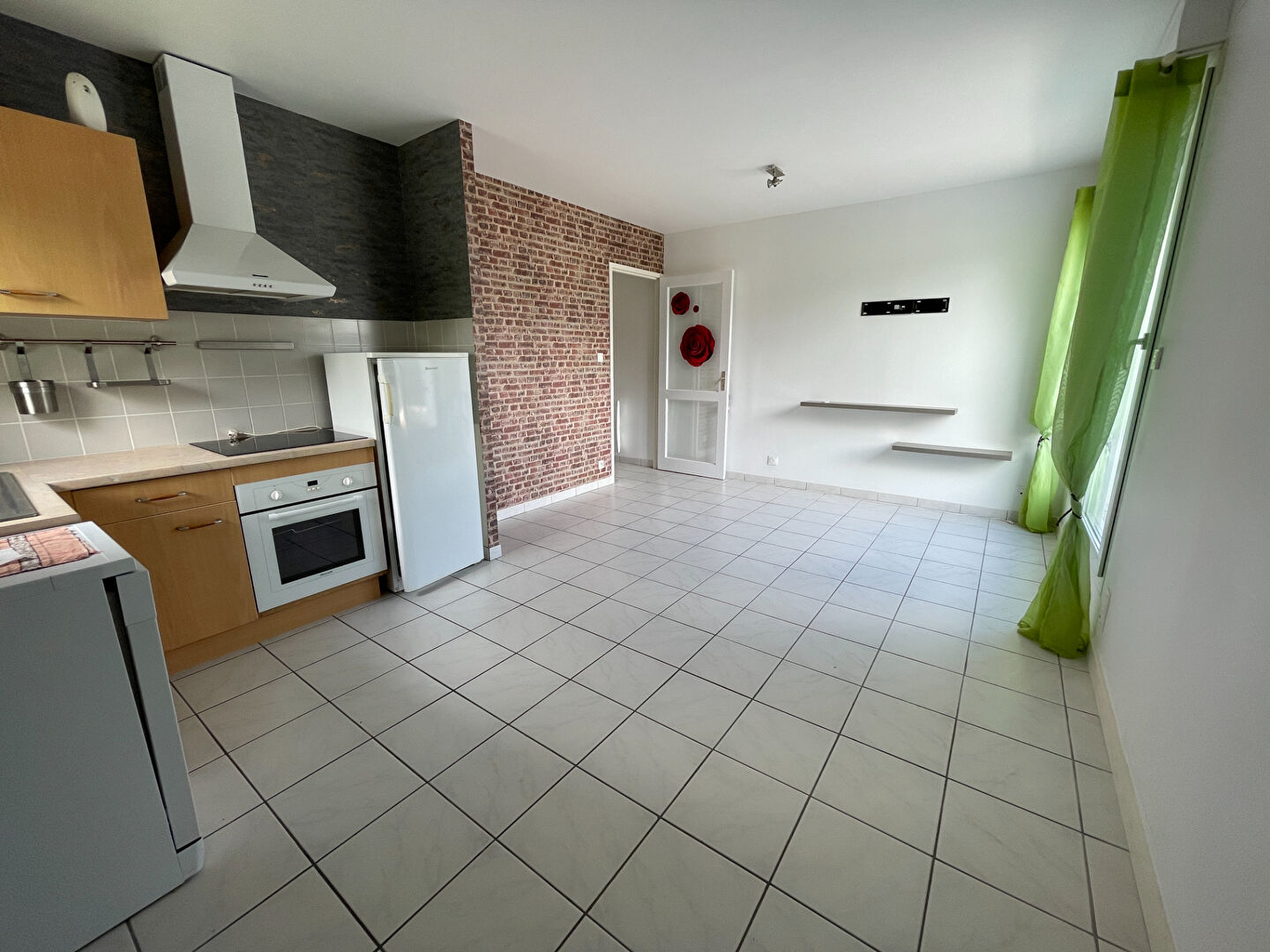 https://media.immo-facile.com/office/lemaire-immobilier/catalog/images/pr_p/5/5/8/1/2/6/5/1/55812651f.jpg?DATEMAJ=04/05/2026-15:43:16