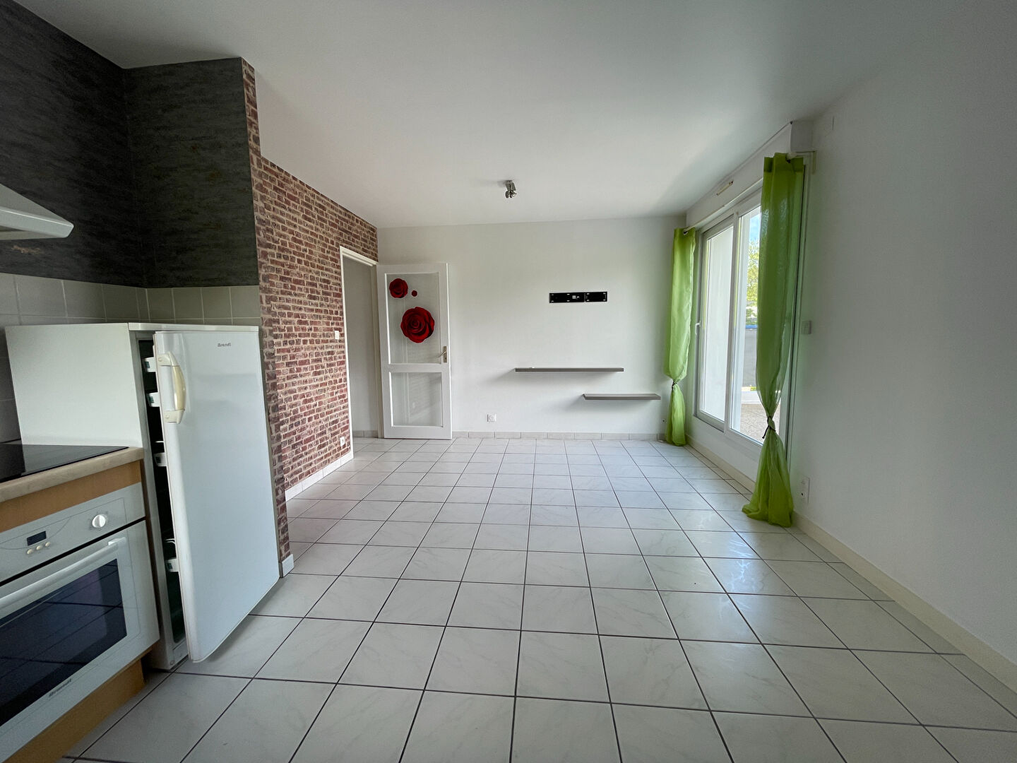 https://media.immo-facile.com/office/lemaire-immobilier/catalog/images/pr_p/5/5/8/1/2/6/5/1/55812651g.jpg?DATEMAJ=04/05/2026-15:43:16