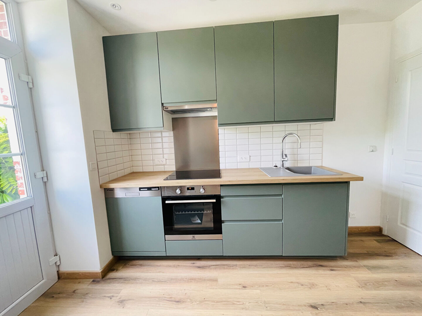 https://media.immo-facile.com/office/lemaire-immobilier/catalog/images/pr_p/5/5/9/5/6/2/4/1/55956241g.jpg?DATEMAJ=08/08/2025-10:58:09