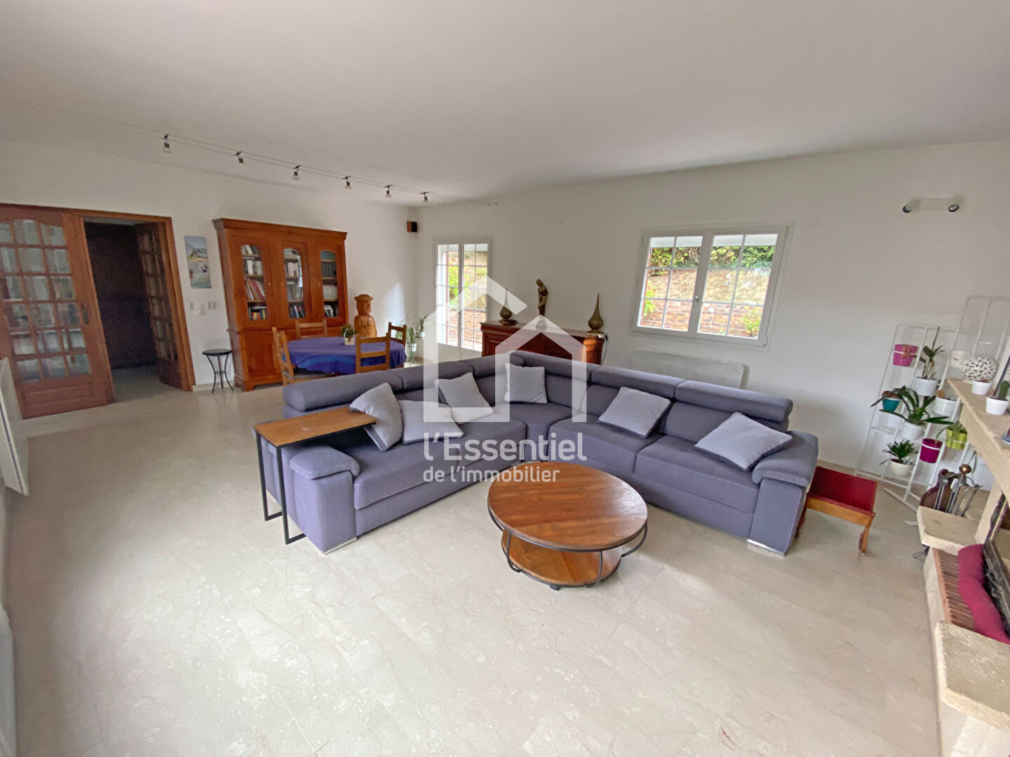 Photo A VENDRE - MAISON INDIVIDUELLE - TRIEL SUR SEINE - 4 CHAMBRES - SOUS SOL TOTAL image 2/6