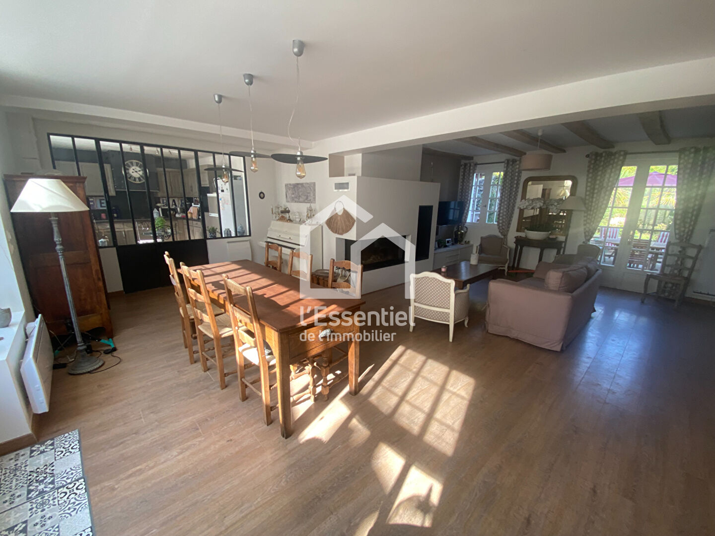 Photo A VENDRE - MAISON INDIVIDUELLE - 121m² - TERRAIN 637 m² image 2/6