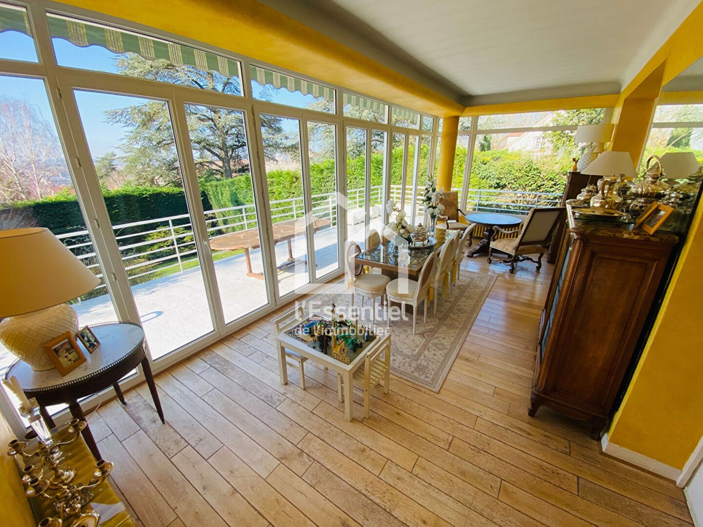 Photo TRIEL - PROPRIETE de 1930 - 200m² habitable -1531 m² terrain image 3/6