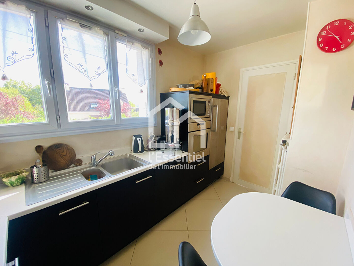 Photo A VENDRE - MAISON INDIVIDUELLE - 124 m² - SOUS SOL TOTAL image 5/6