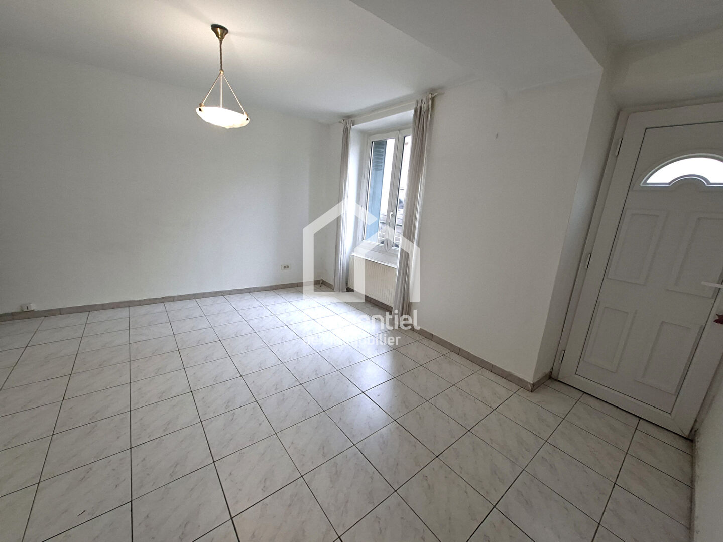 Agence immobilière de L'essentiel De L'immobilier - L'essentiel De L'immobilier - Triel sur Seine