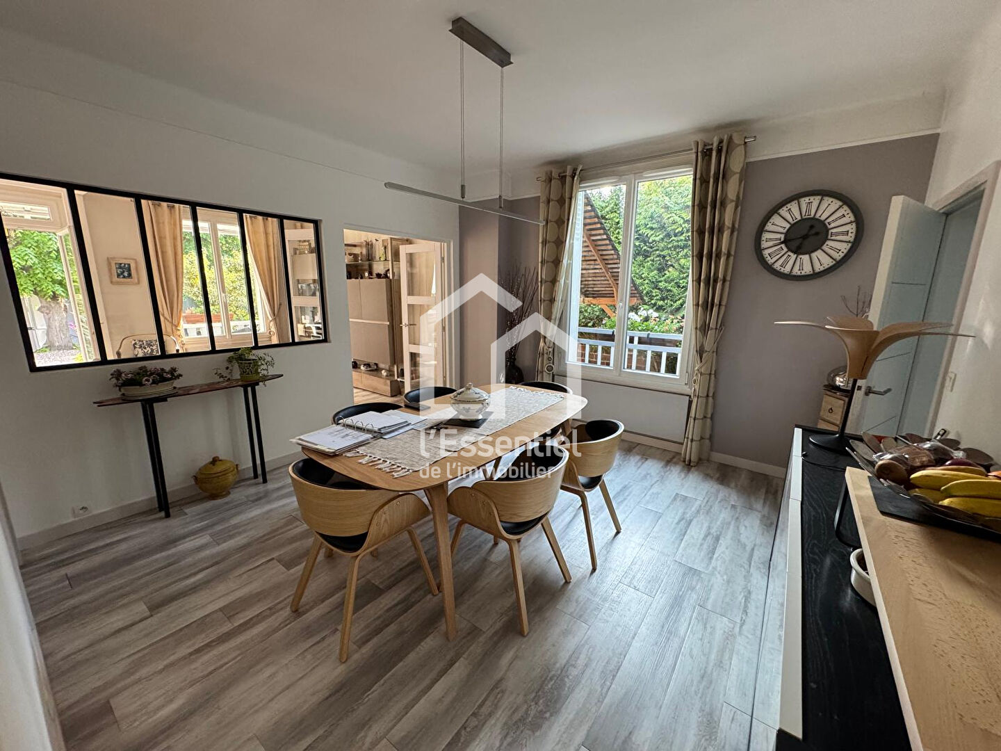 Photo MAISON de Charme - VERNEUIL SUR SEINE - 7 pièce(s) - 150 m2 image 4/6