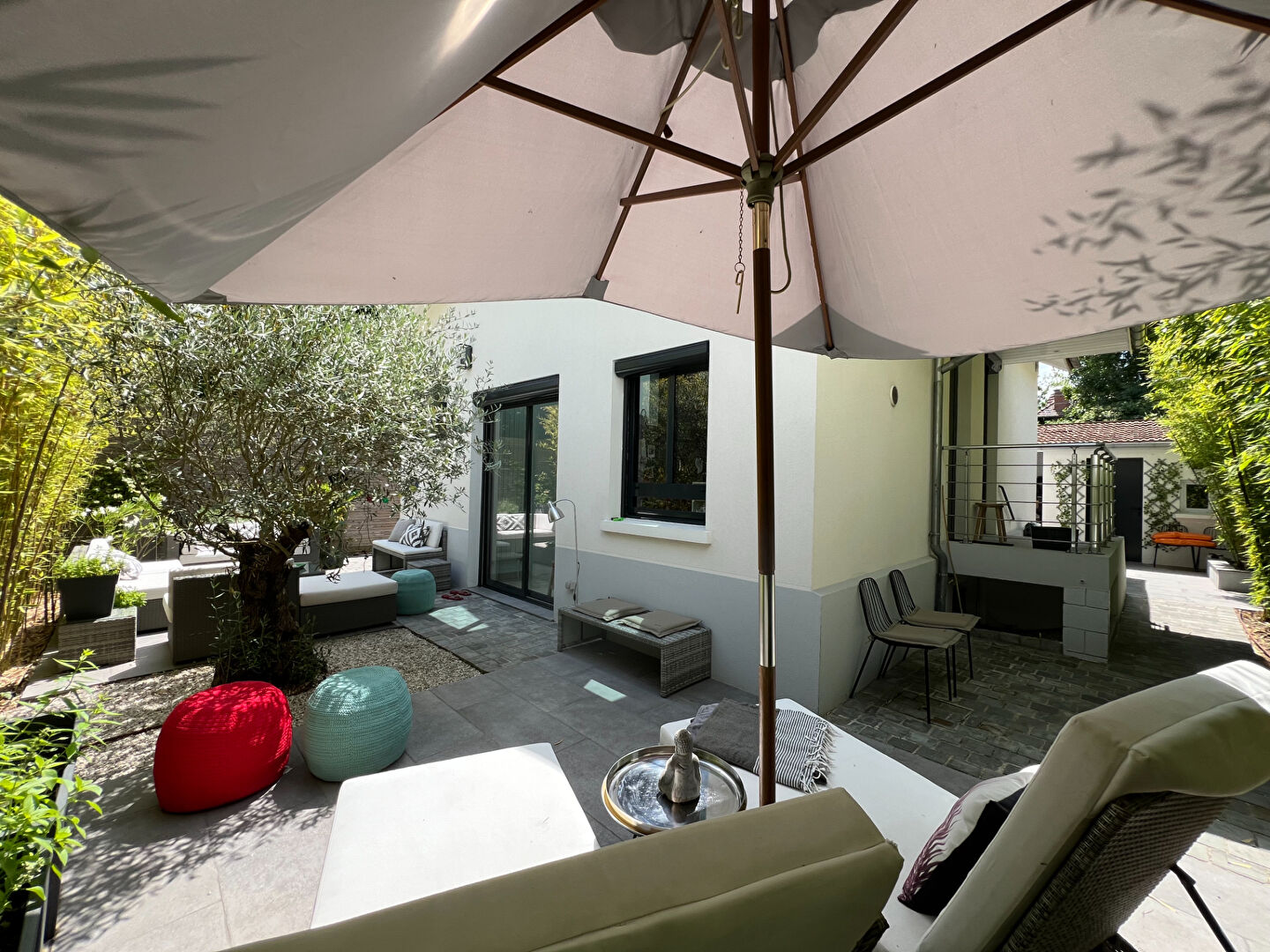 Agence immobilière de L'essentiel De L'immobilier - L'Essentiel de L'Immobilier - St Germain en Laye