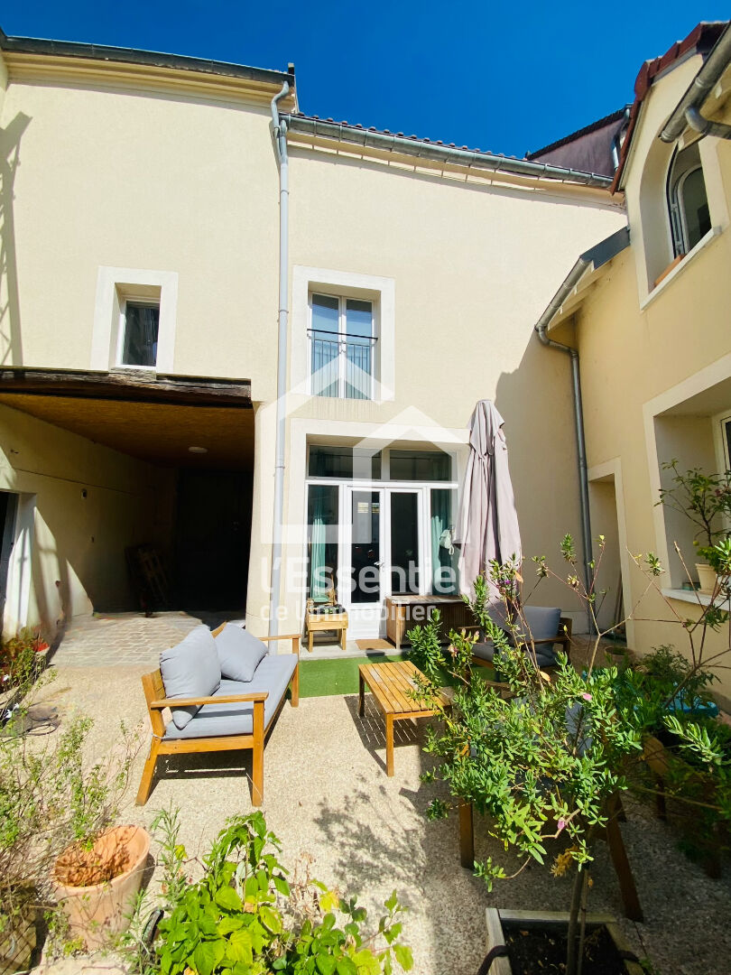 A VENDRE - TRIEL SUR SEINE - TRIPLEX  97 m²