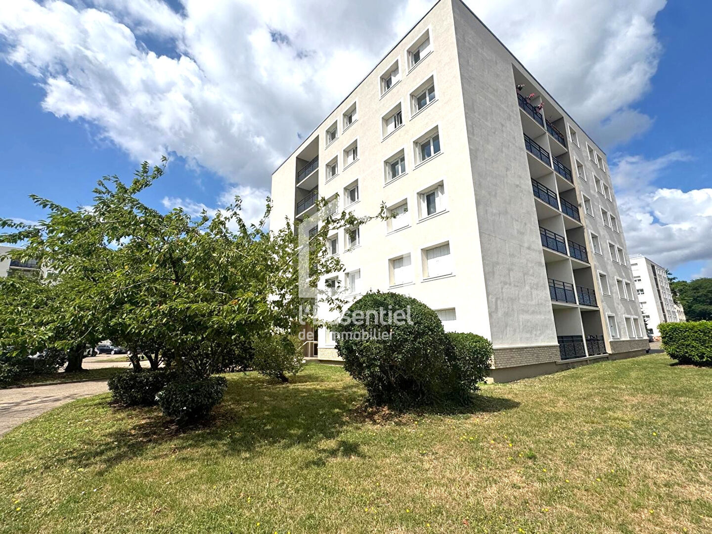 Agence immobilière de L'essentiel De L'immobilier - L'essentiel De L'immobilier - Triel sur Seine