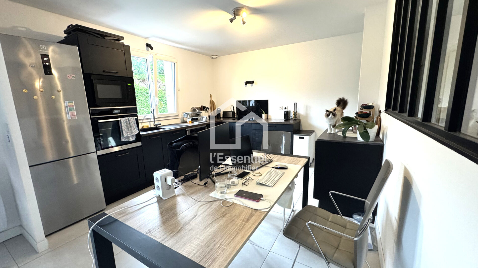 Photo Maison Vernouillet 7 pièce(s) 148 m2 jardin 570m² image 3/6