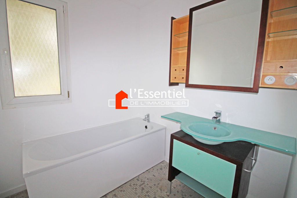 Photo APPARTEMENT VERNEUIL SUR SEINE - 5 pièce(s) - 92.76m2 image 5/5