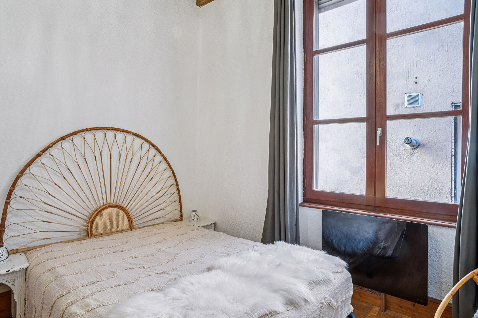 Photo QUARTIER AINAY - Appartement  2 pièce(s)  de 34m2 image 4/6