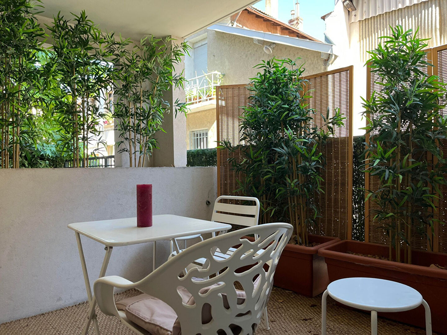 Photo Appartement T2 meublé - VILLEURBANNE image 5/6