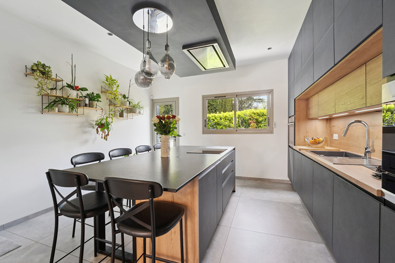 Photo Maison Tassin La Demi Lune 7 pièce(s) 232 m2 image 6/6