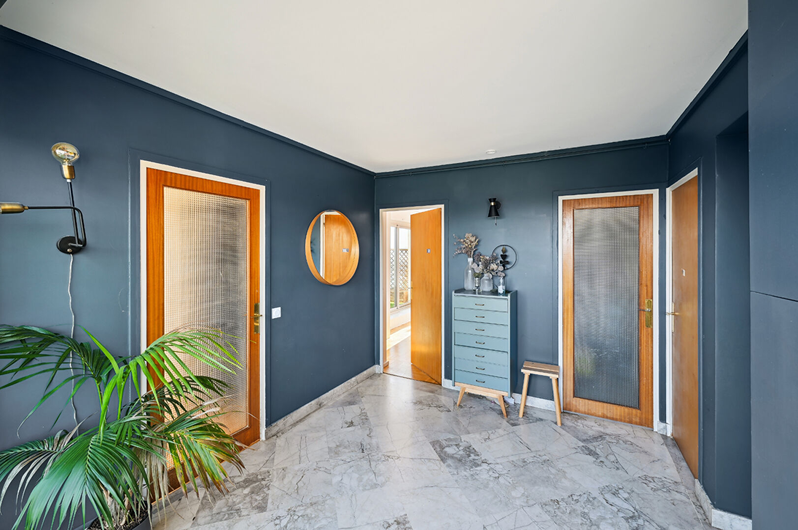 Photo T3 MEUBLE 107 M2 - CALUIRE-ET-CUIRE image 3/6