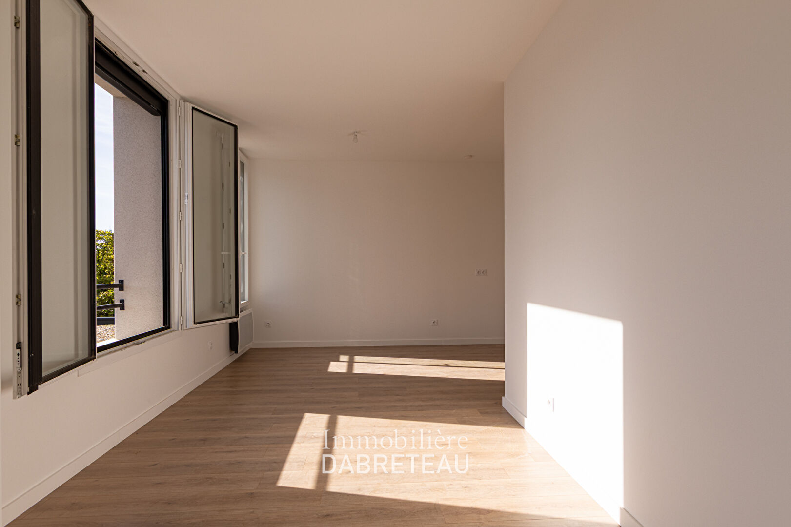 Photo Caluire Secteur Vassieux - T2 avec vue dégagée image 6/6