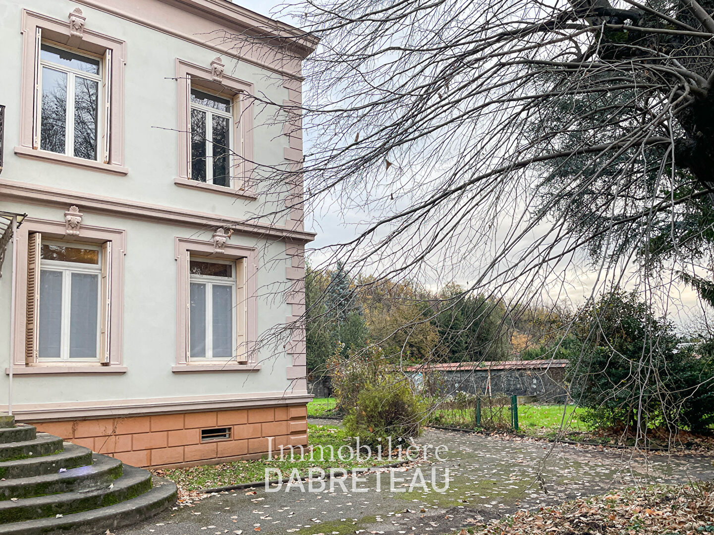 Agence immobilière de LIMOUZI TRANSACTION