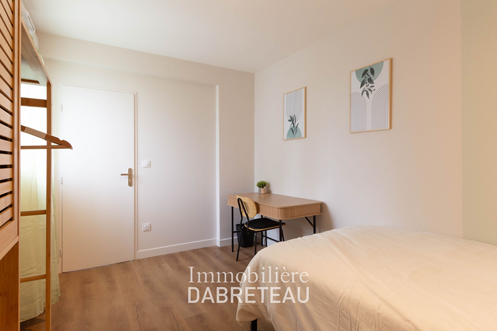 Photo Chambre à louer - Colocation meublée image 3/6