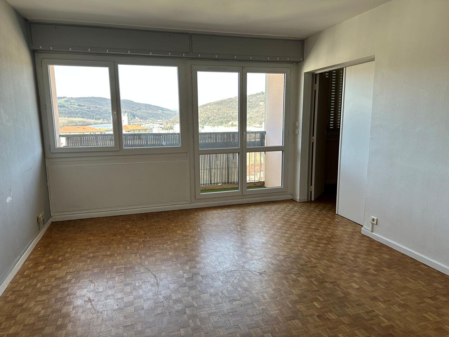 Agence immobilière de LIMOUZI TRANSACTION